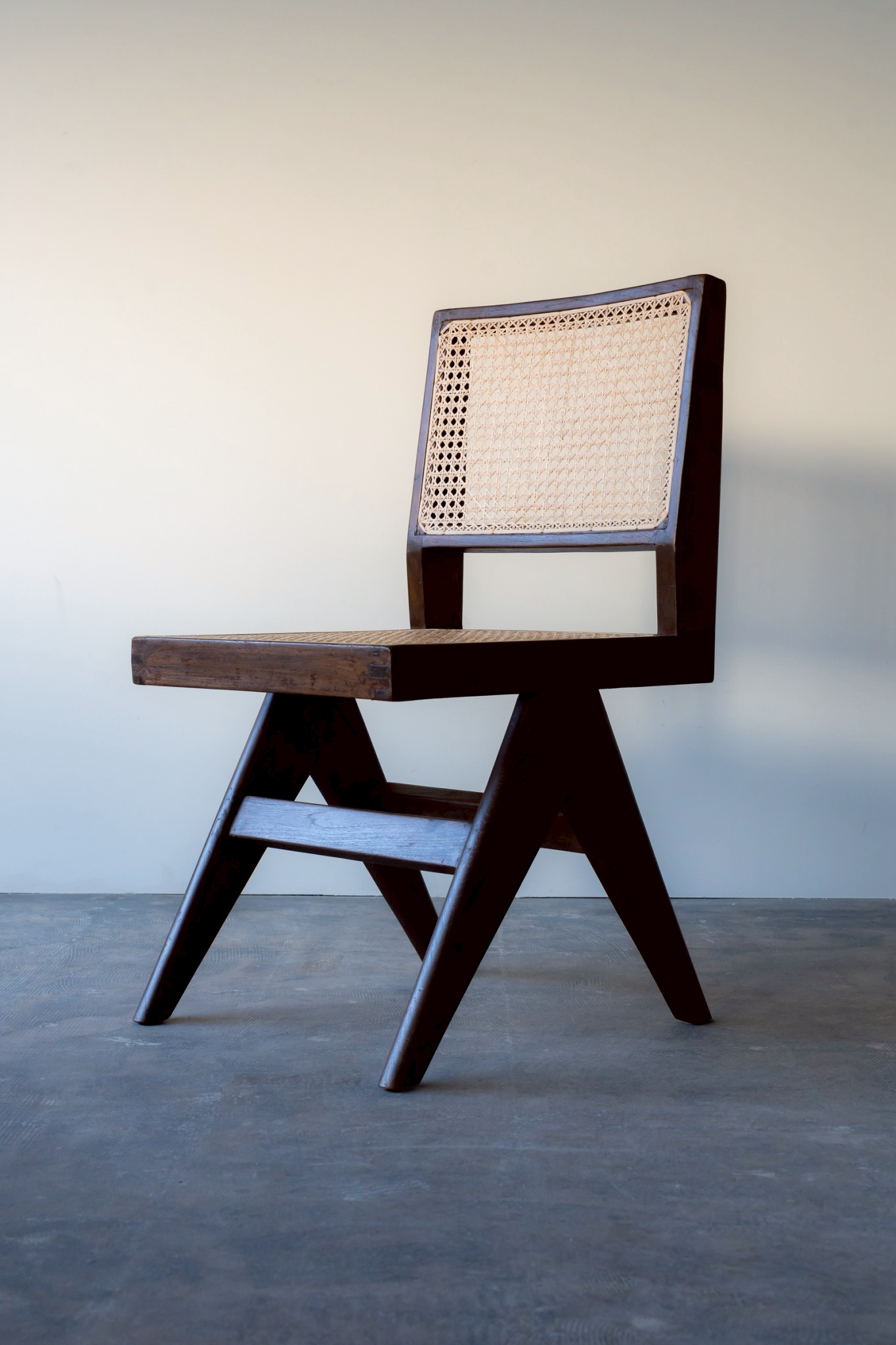 【Pierre Jeanneret】DiningChair