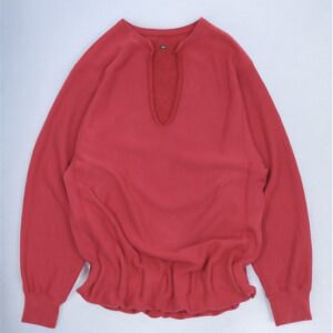 Accordion Worn Neck Sweat  (RED)