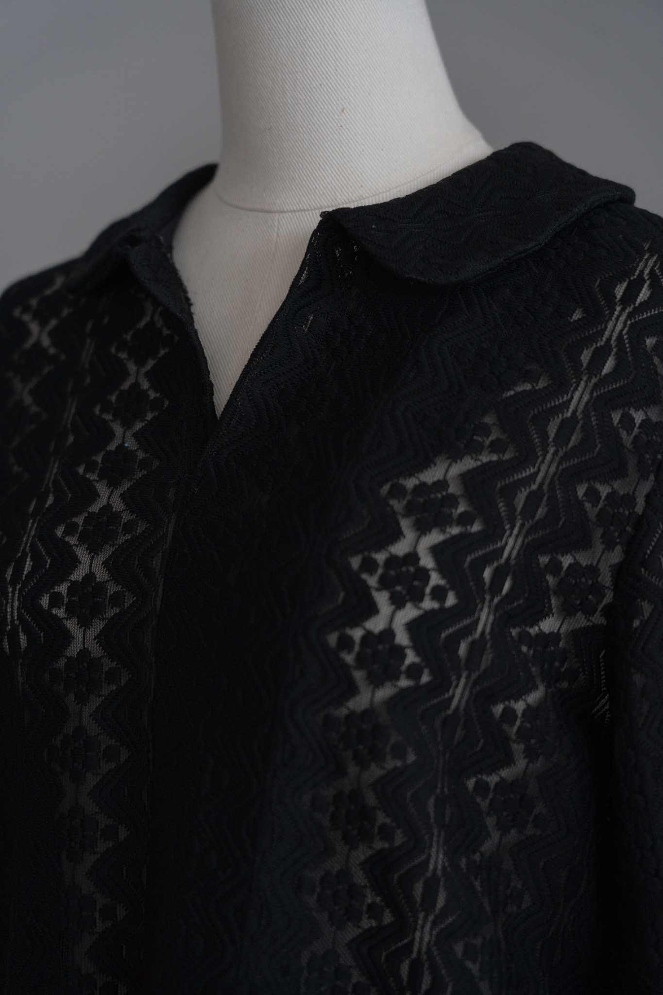 AD1999 Garment Dye Round Collar Lace Shirt
